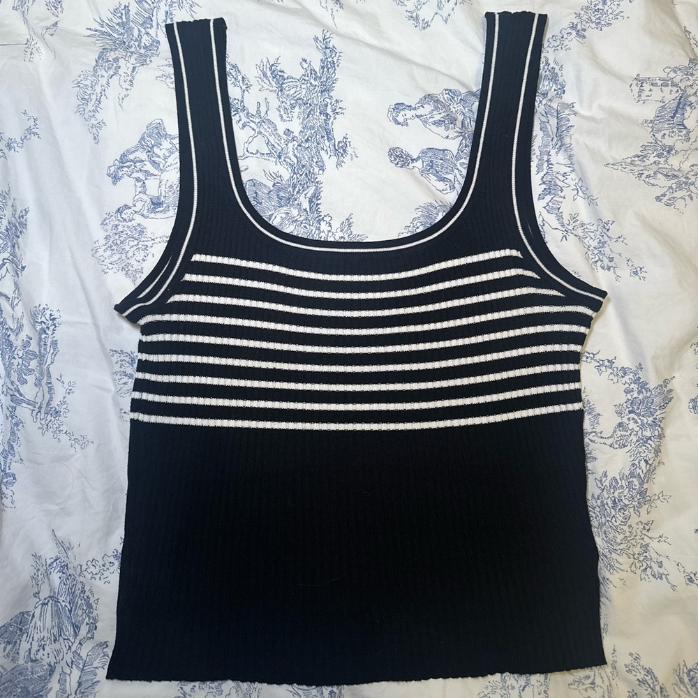 H&M Black and White Striped Women's Top